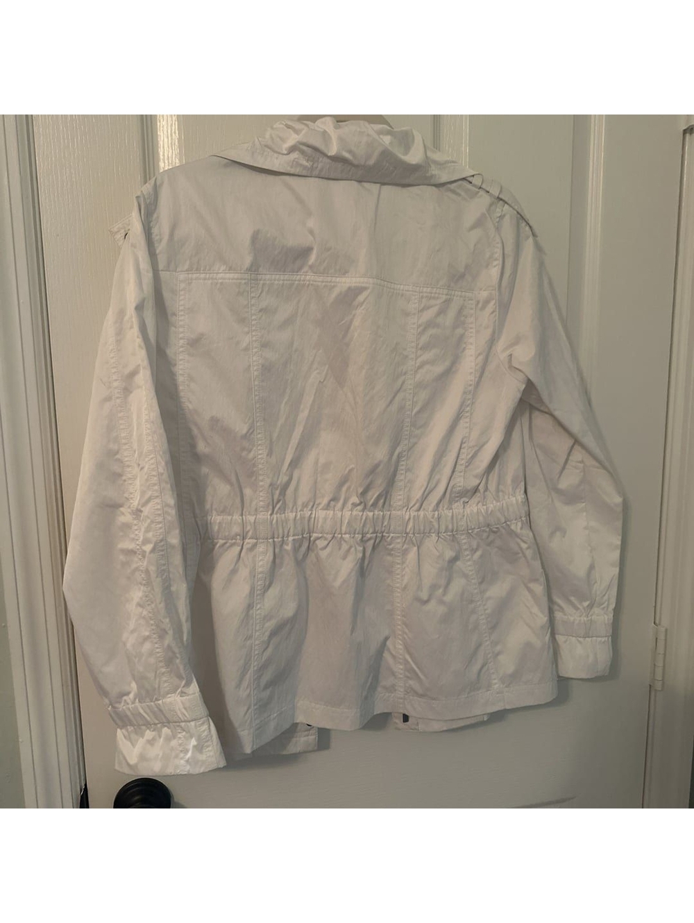 Chico's Synergy lined white lightweight white jacket w zipper and elastic cinch - Picture 2 of 2